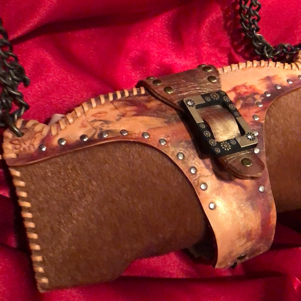 Handbag ๐ - Picture 2 of 14